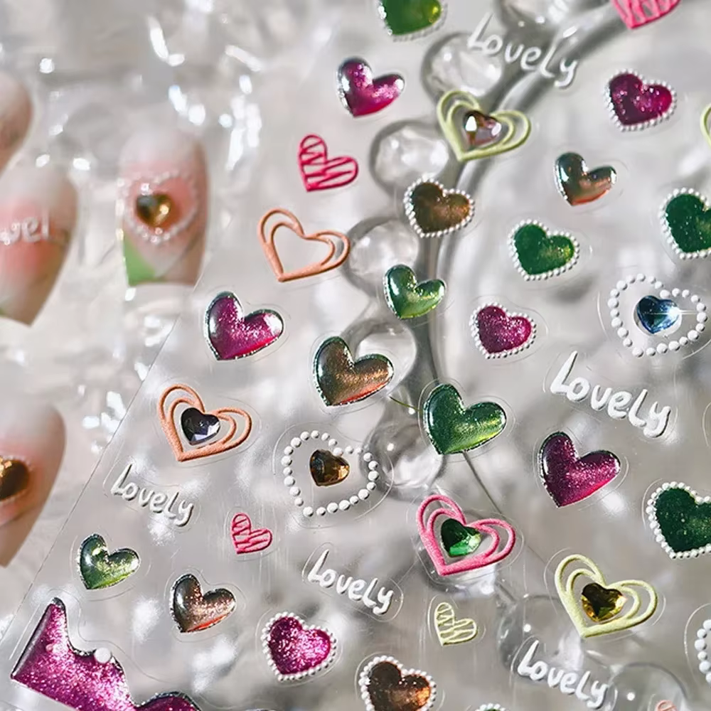 Oeil de chat 5D dégradé européen amour coeur gemme aile cristal géométrique coloré auto-adhésif Nail