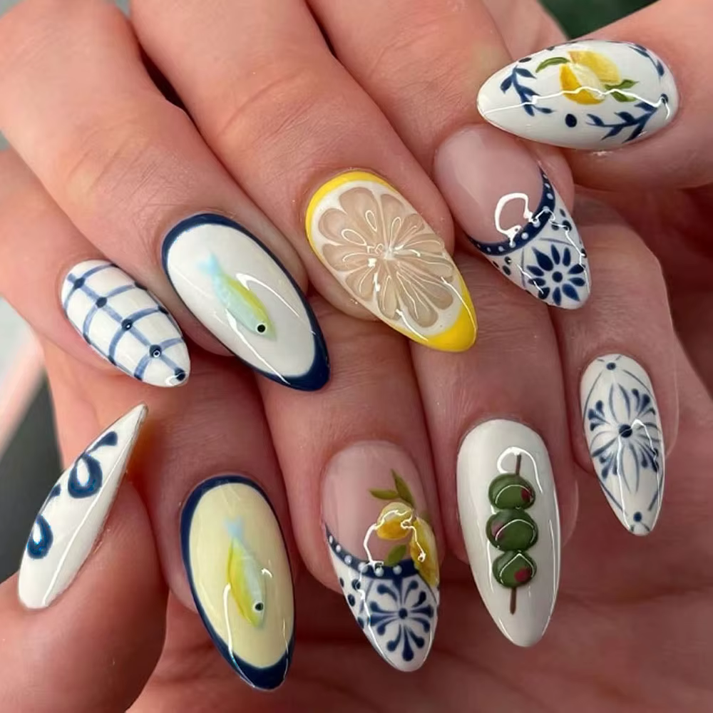 24 faux ongles press-on en acrylique, blancs et orange, motif fleurs de poisson, forme amande frança
