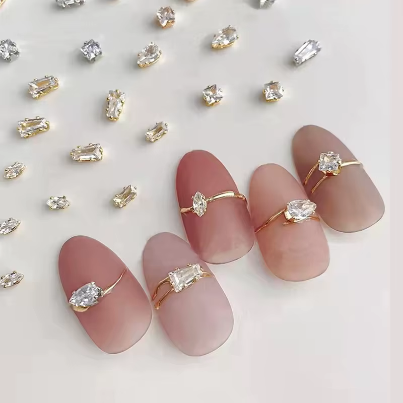 40 pièces brillant cristal 3D Nail Art strass décorations forme Flatback verre diamant bijoux concep