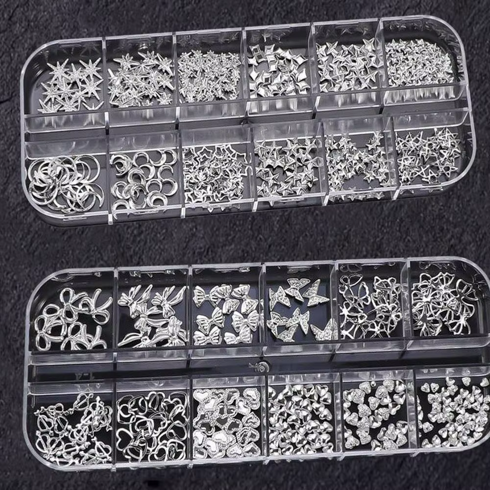 12 grilles de breloques et clous à ongles 3D argentés, motifs cœur, nœud, papillon, étoile, lune, st