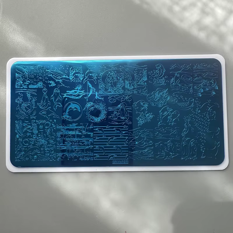XMQ STAMPING NAIL PLATES Fleurs Lettres TEMPLATÉ