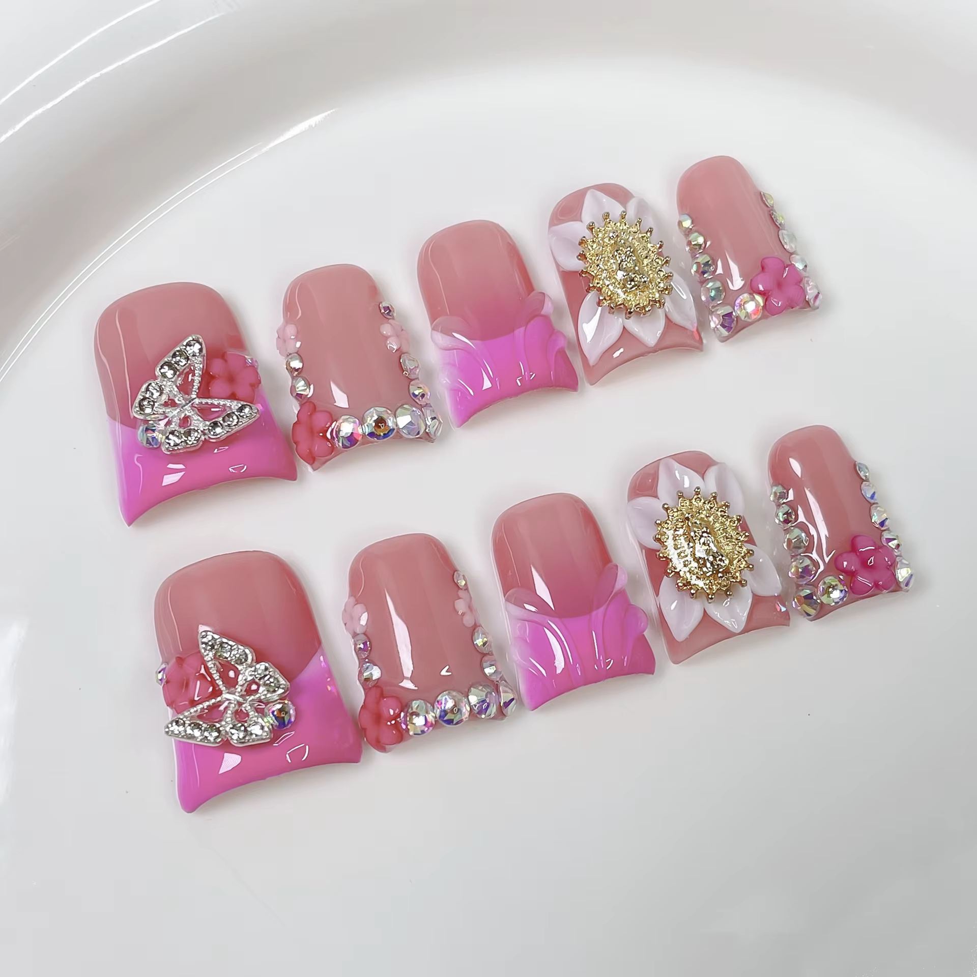 10 faux ongles courts en forme de bec de canard, avec papillons 3D, fleurs, pointe française rose, p