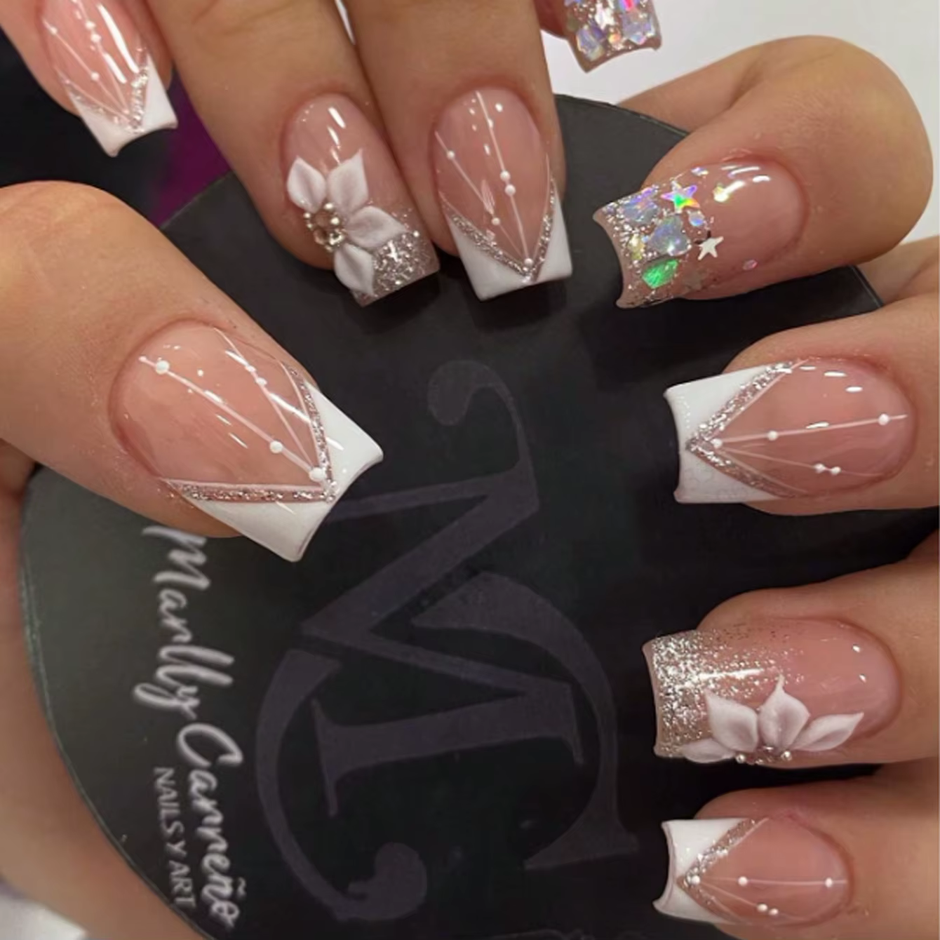 24 pièces français flash bordure blanche fleur de cerisier strass faux ongles ensemble d'ongles blan