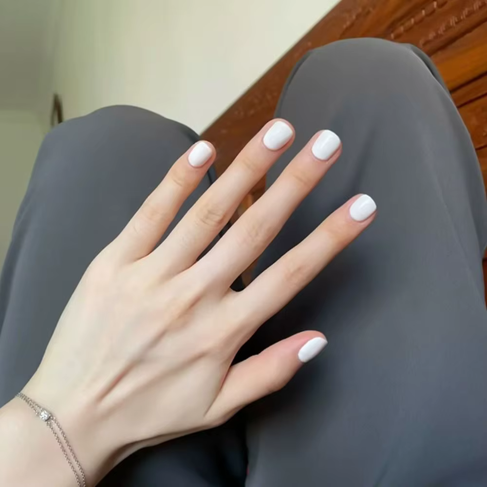 Faux ongles courts détachables, couleur unie, français, couverture complète, pointes rondes pour Sal