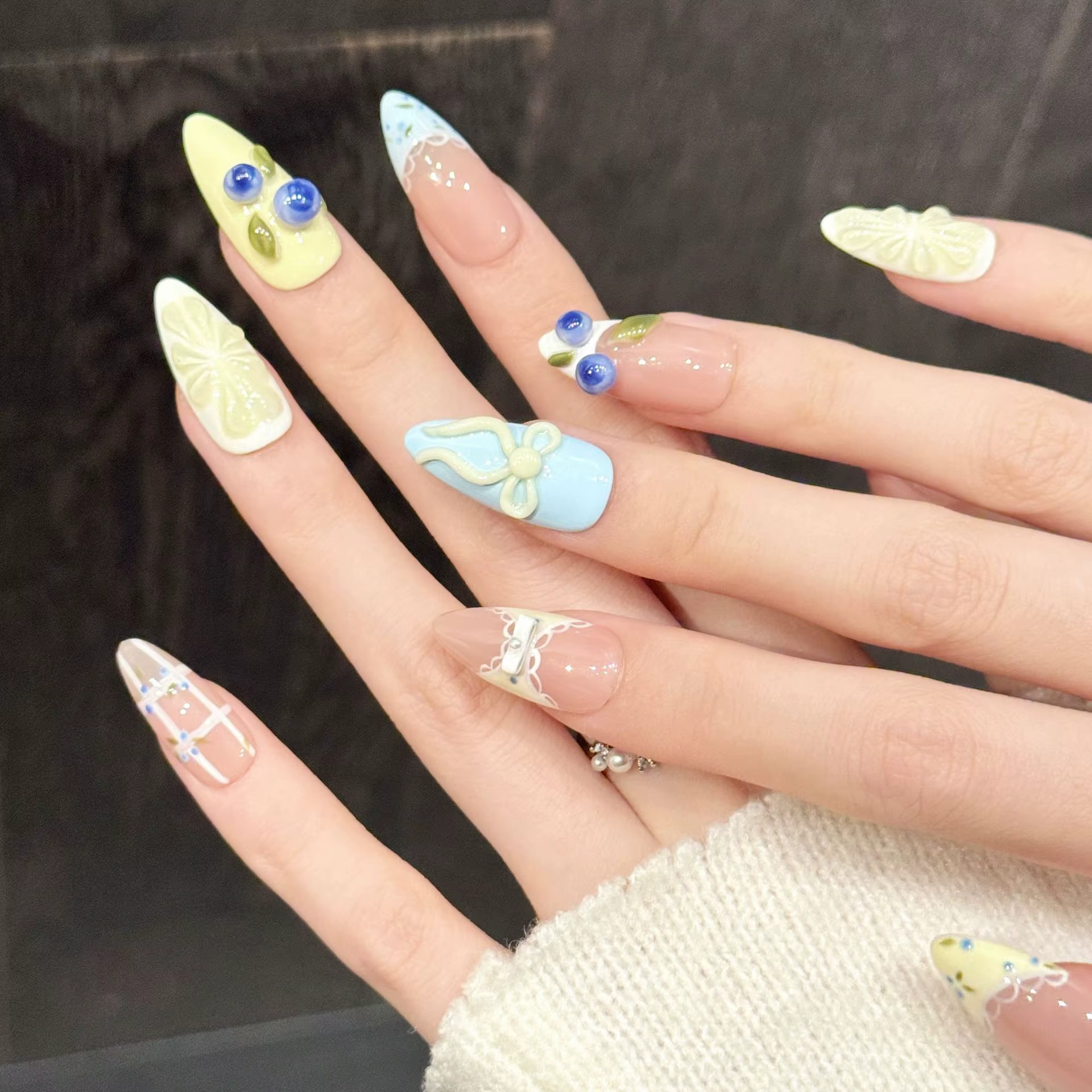 10 pièces Style coréen faux ongles faits à la main 3D citron myrtille nœuds papillon conceptions pre