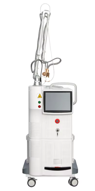 Machine de resurfaçage fractionnel au laser CO2 4D Fotona, équipement professionnel pour l'éliminati