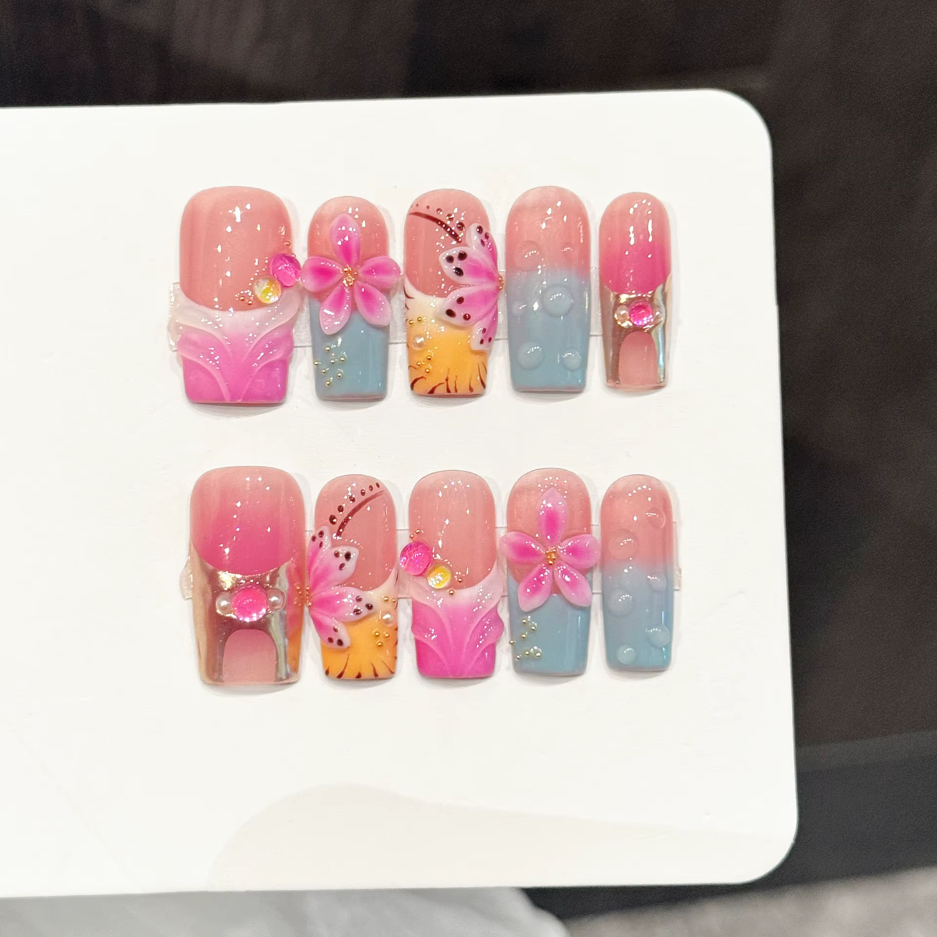 10 faux ongles carrés longs faits à la main, style transparent et rafraîchissant, adaptés aux festiv