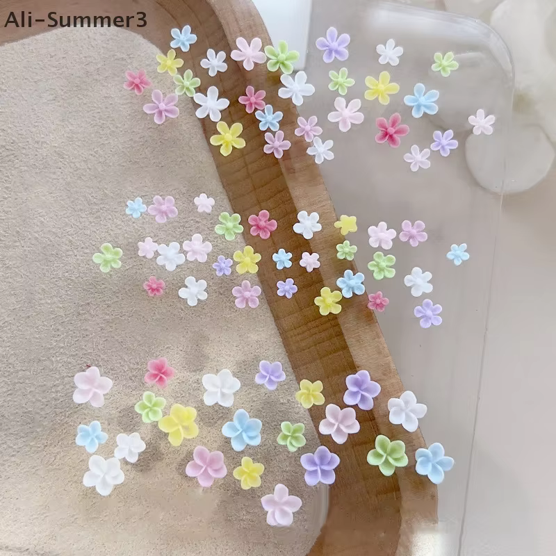 Mélange coloré de fleurs à cinq pétales, breloques pour ongles, décorations pour ongles, outils de m