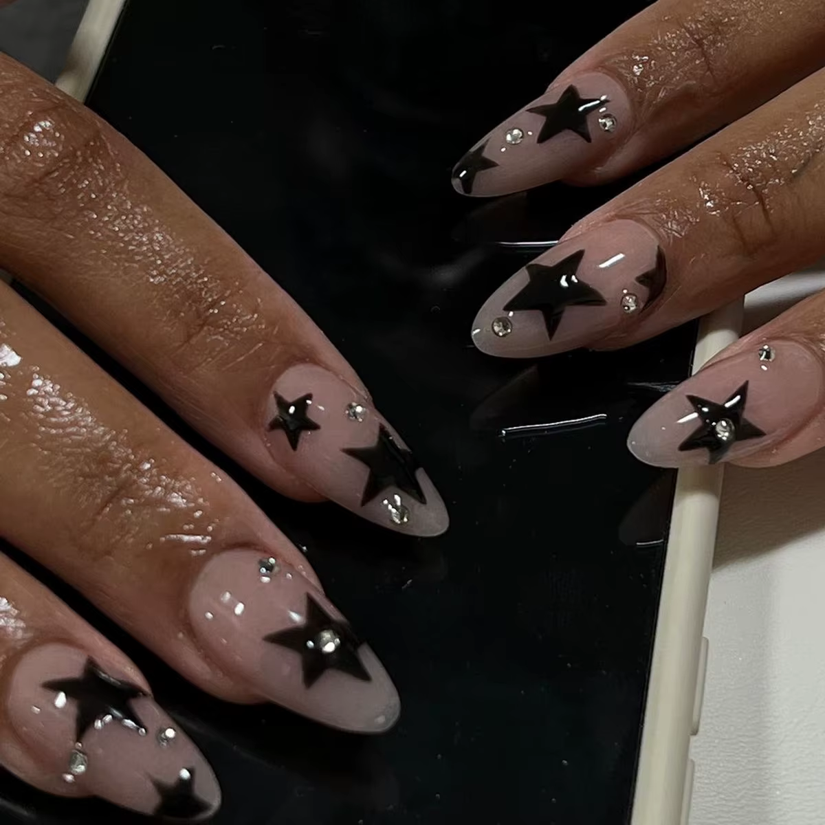 24 faux ongles en amande avec nœud et perles, design mignon pour filles, ongles à presser roses, fau