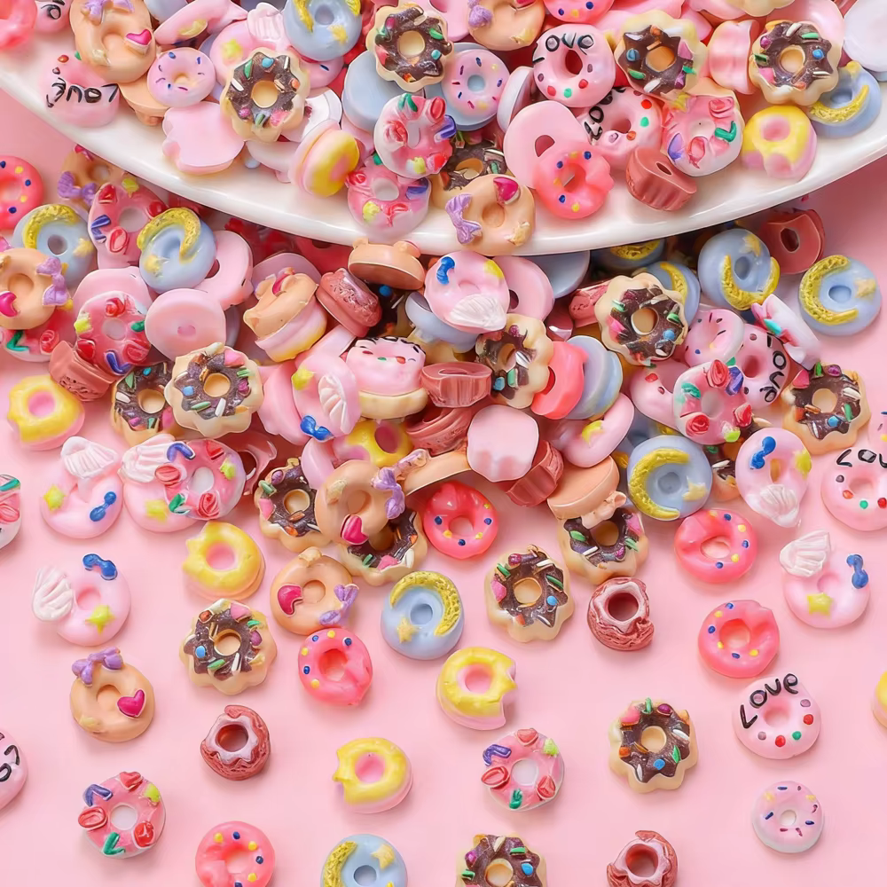 50 Breloques 3D Mixtes en Forme de Donut pour Ongles, Décorations Aléatoires en Résine Kawaii pour M