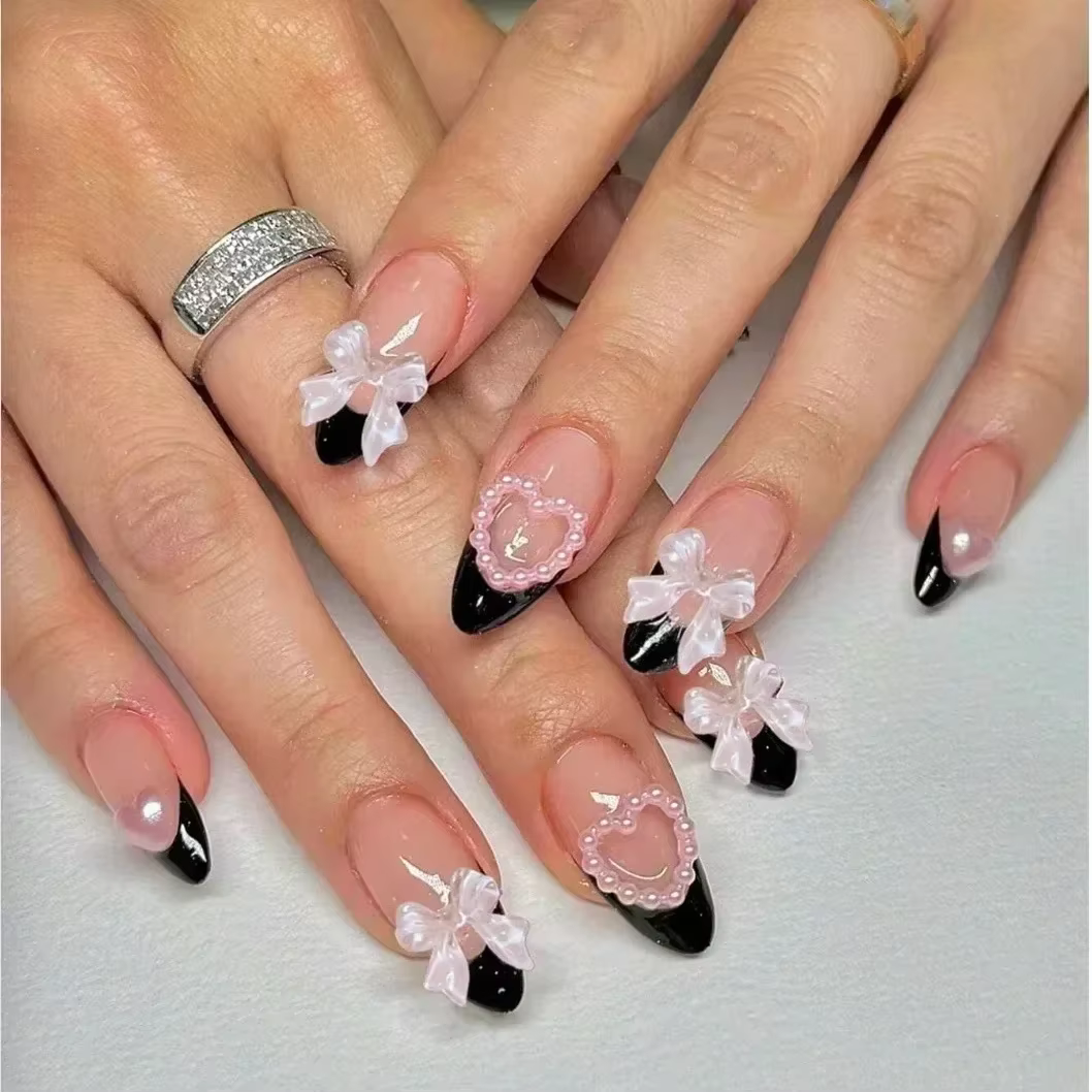 24 pièces français amande presse sur ongles imprimé léopard faux ongles 3D arc portable ongles à col