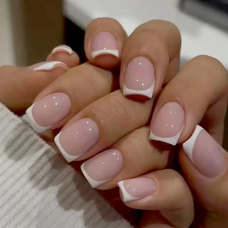 Faux ongles Sweet Love avec dégradé, à pression française, réutilisables, courts, couverture complèt