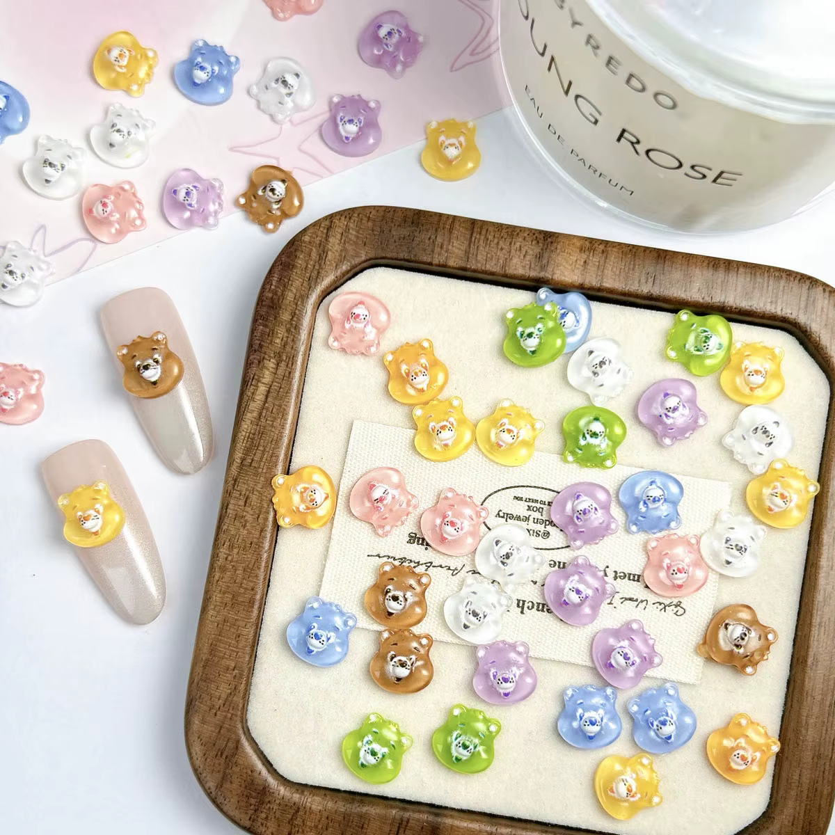 50 pièces plusieurs couleurs dessin animé Kawaii ours tête résine ongles breloques créatif transluci