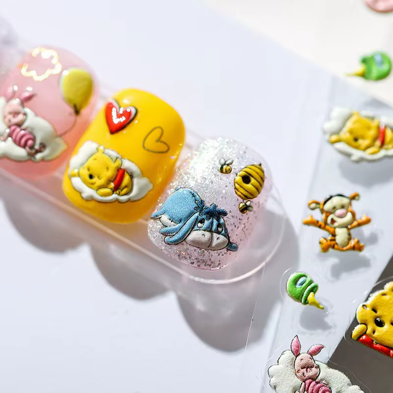 Autocollants pour ongles en relief 5D, nouveau dessin animé Disney Winnie l'ourson, autocollants à p