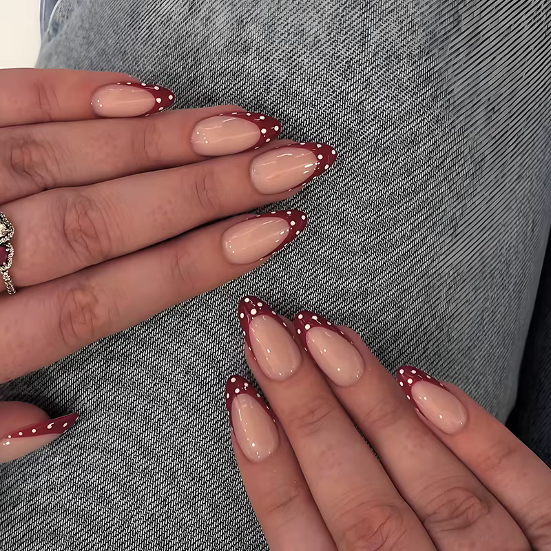 24 faux ongles roses français, simples à poser, tête ronde, courts, en forme d'amande, à pois, couvr