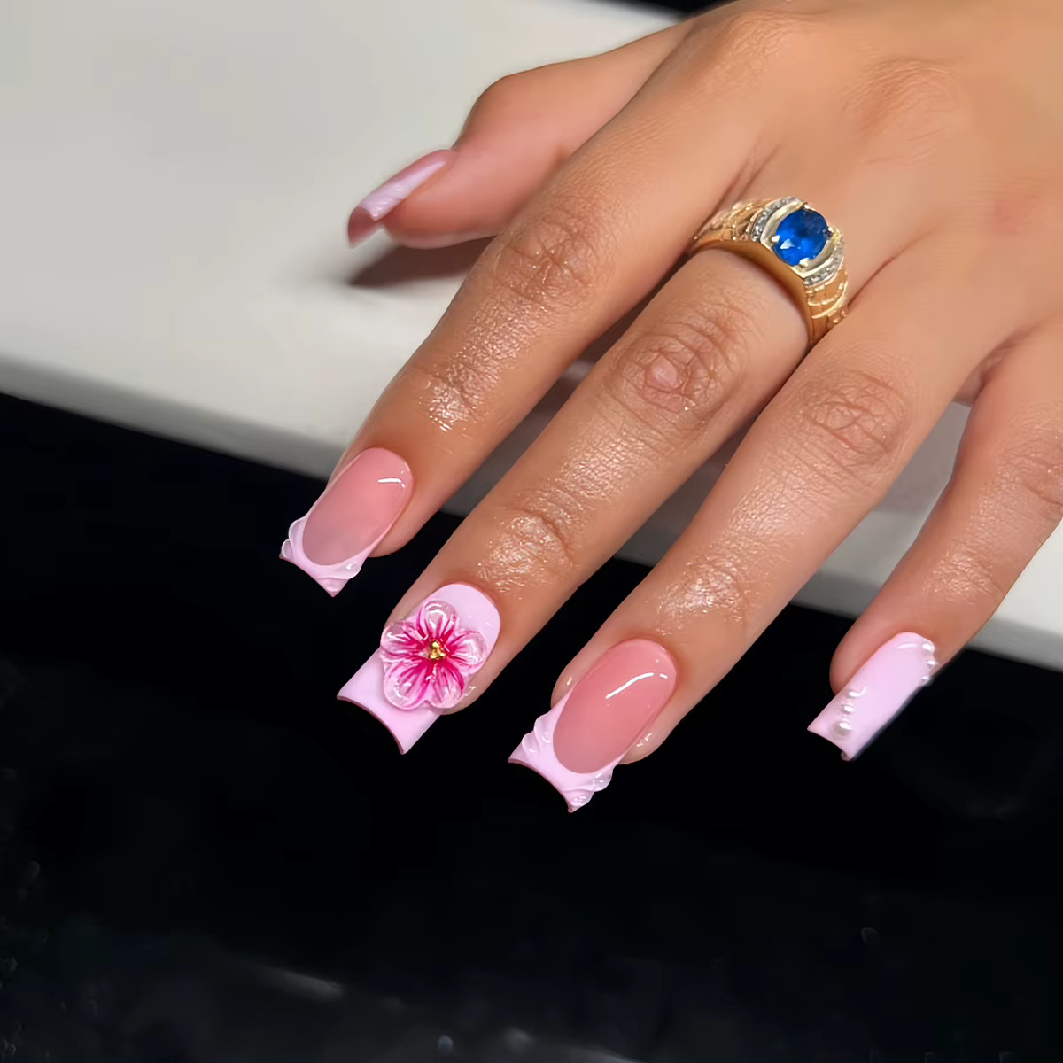 24 pièces de faux ongles simples, motifs floraux, carrés, faux ongles français courts, ballet, à pre