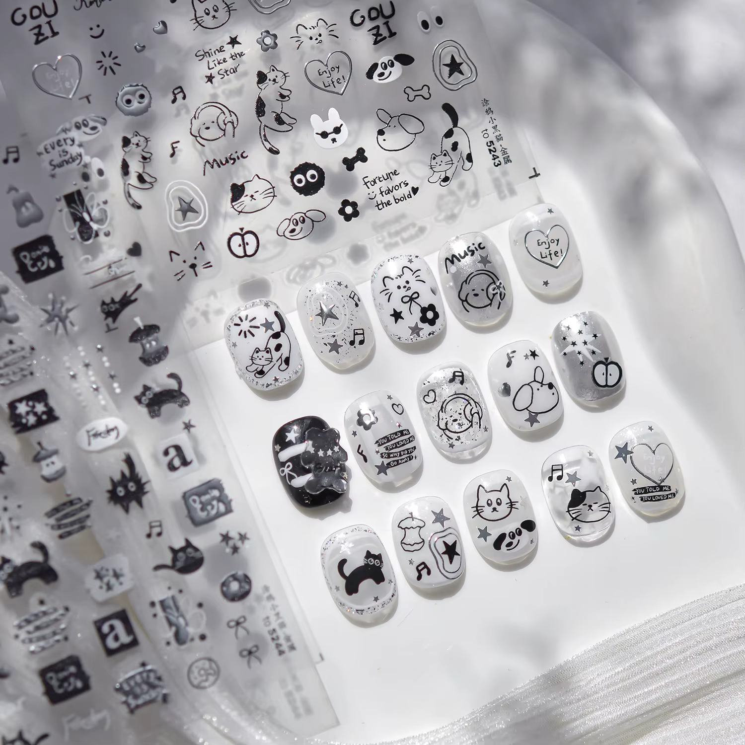 Autocollants pour ongles Anime en métal 5D, avec chats, Graffiti mignon, petit chat noir, accessoire