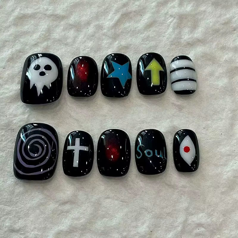 30 faux ongles, nouveaux best-sellers automne/hiver, motifs mignons de dessins animés pour peaux cla