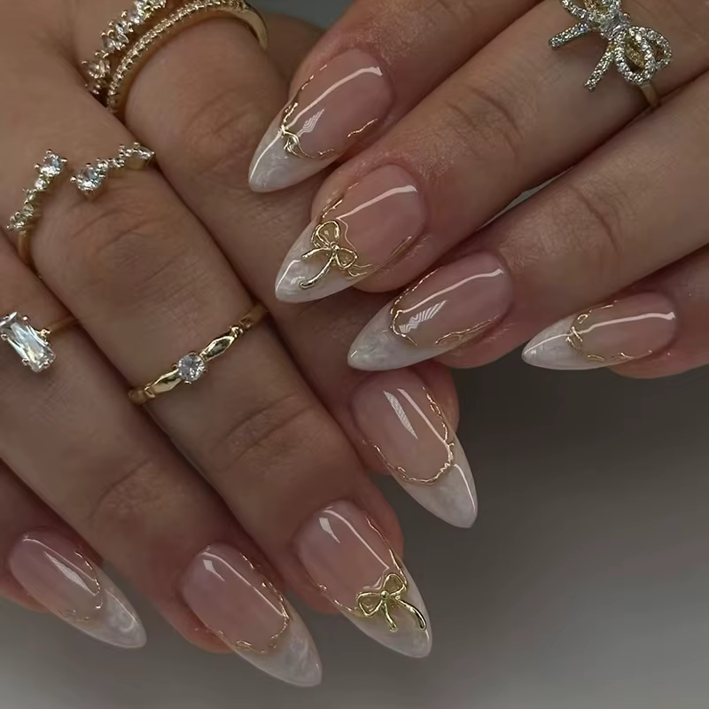 24 pièces faux ongles français fini amande ongles ensembles avec nœud doré conception faux ongles Ar