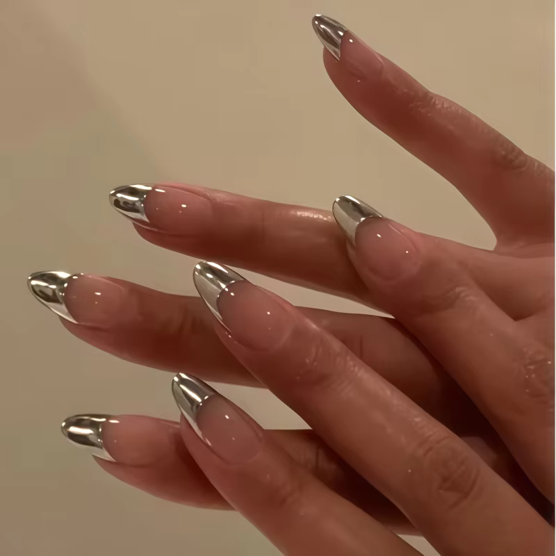 24 paires de faux ongles de style minimaliste en forme d'amande à la française, élégants et simples,