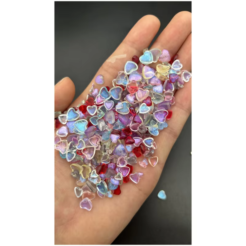 50 pièces accessoires résine Kawaii Nail Art breloques dessin animé coeur décorations d'ongles taill