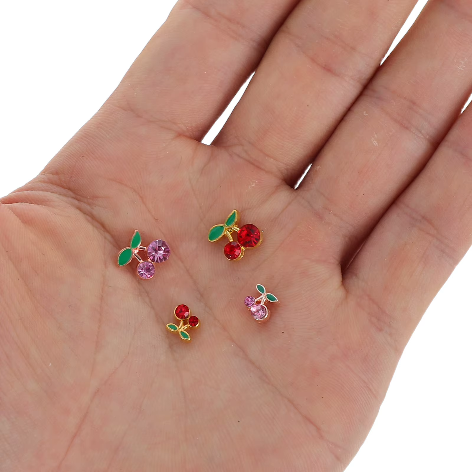Breloques pour ongles en forme de cerise, en alliage, pour décoration d'ongles, fournitures de manuc