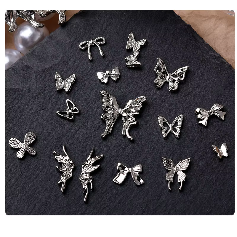 Breloques pour ongles rétro en alliage d'argent, 50 pièces, ruban de luxe, ailes de papillon Y2K, st