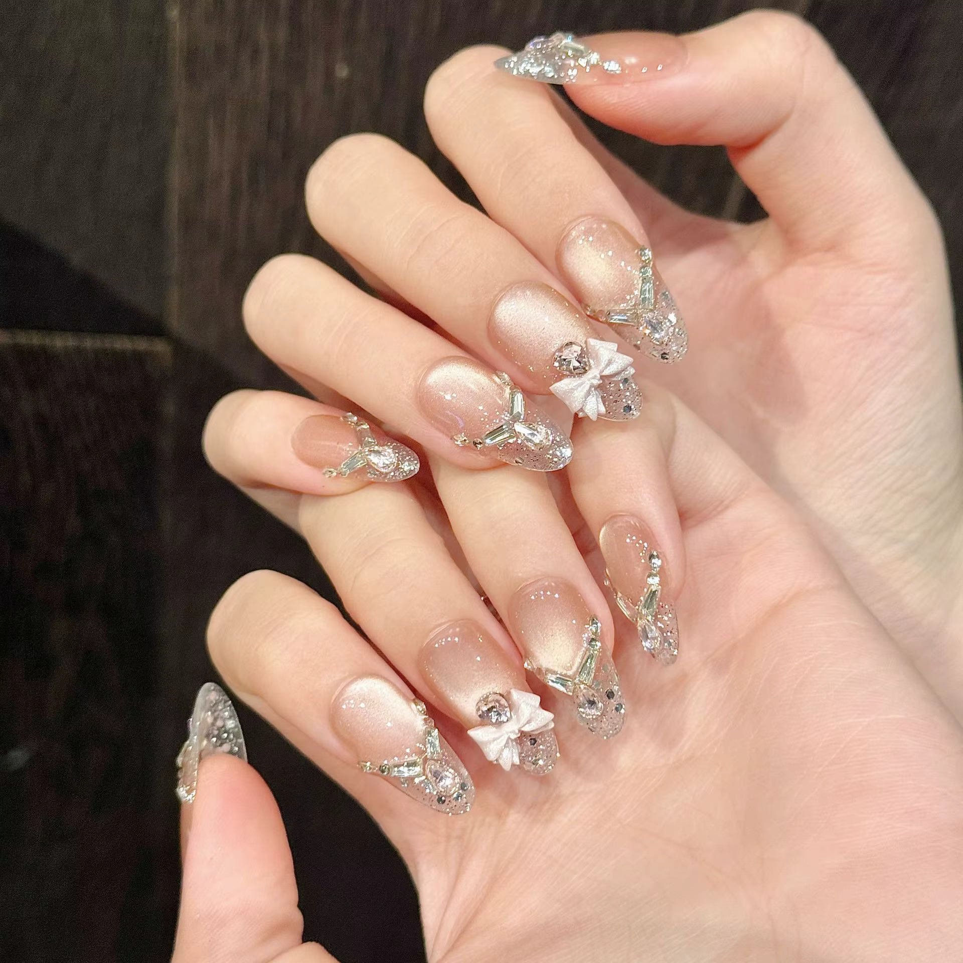 10 pièces à la main brillant diamant presse sur ongles paillettes rose arc décor faux ongles mariage