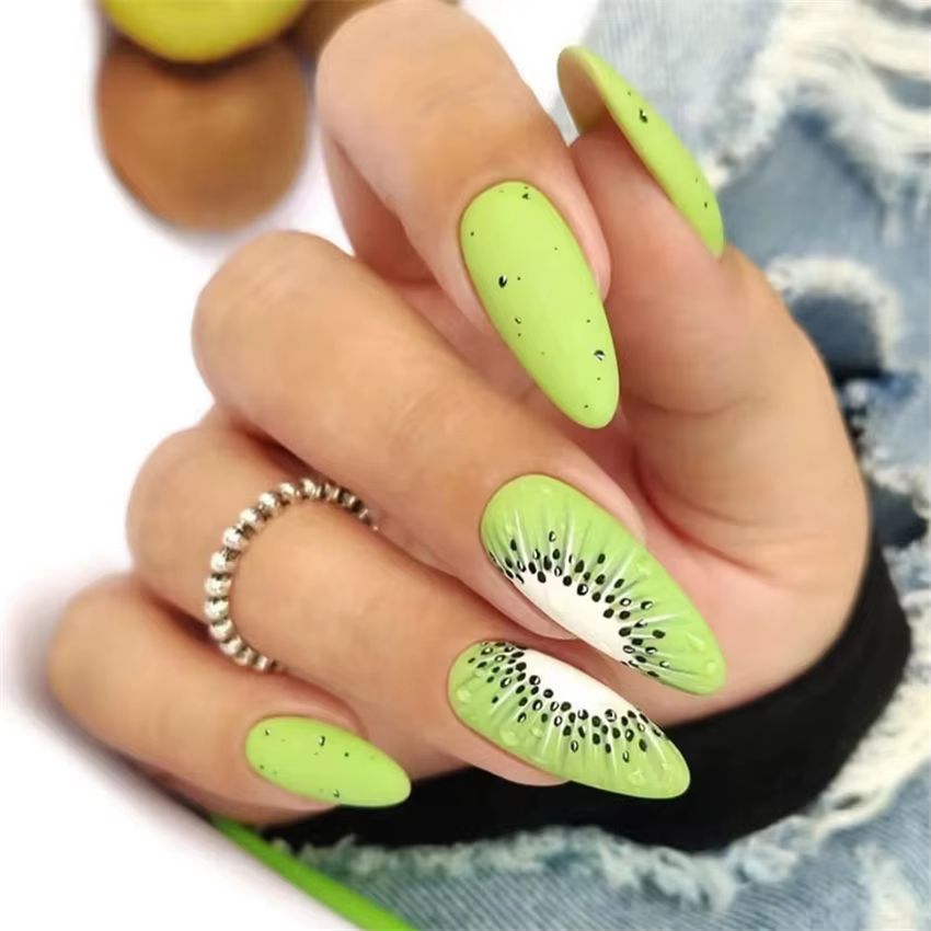 24 pièces/ensemble nouveau ovale presse sur ongles Patch portable ongles conseils mignon dessin anim