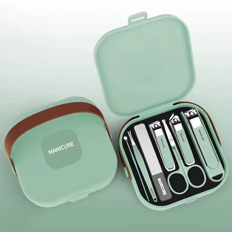 Kit de manucure complet 7 pièces avec coupe-ongles, pousse-cuticules et coupe-ongles portables, cade