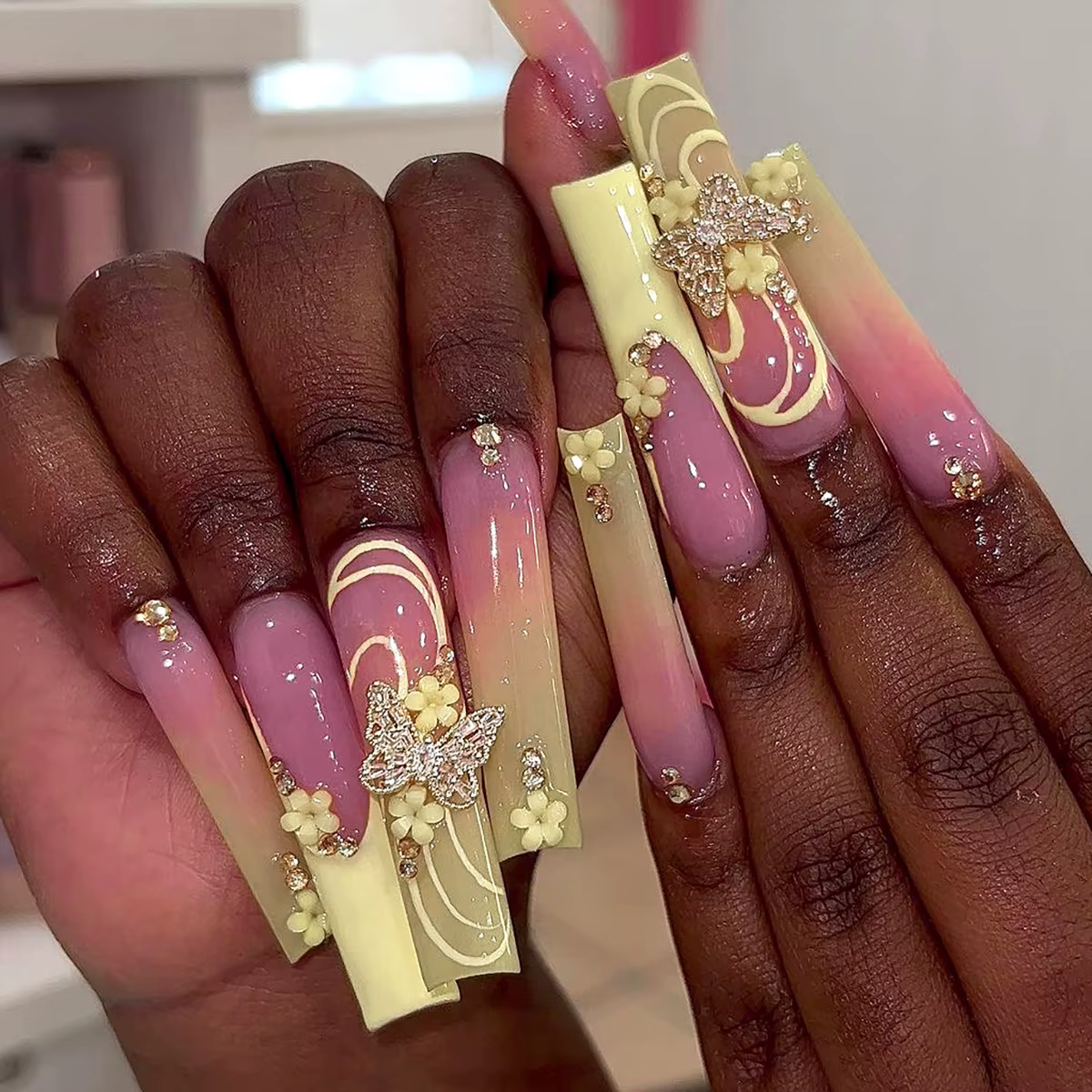 24 pièces longue tête carrée française presse sur faux ongles 3D fleur bleue strass conception couve