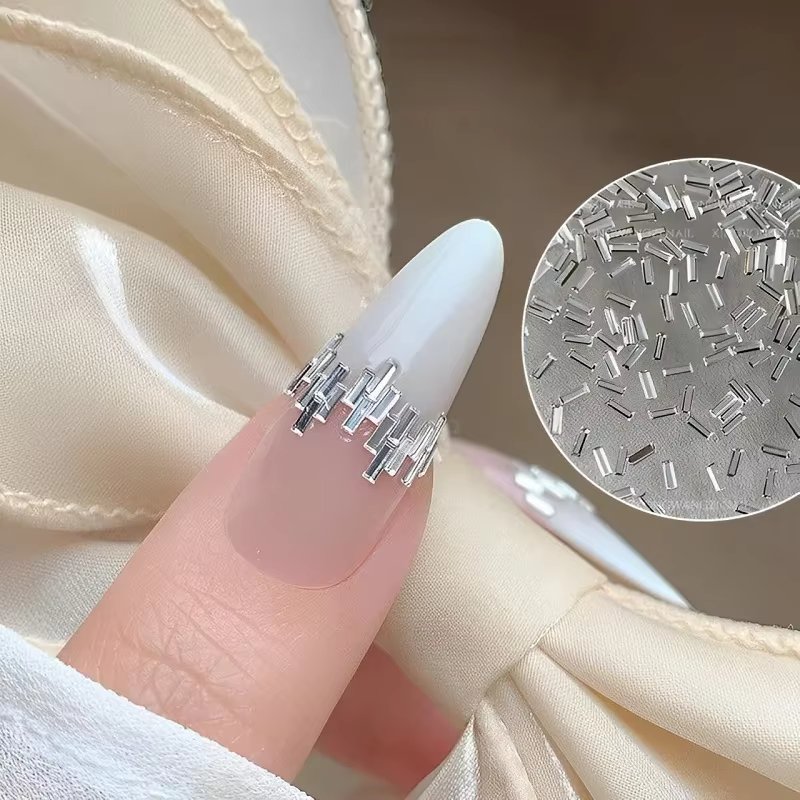 Strass réfléchissants pour ongles, 50 pièces, bande fine argentée, bandes de cristal pour Nail Art, 