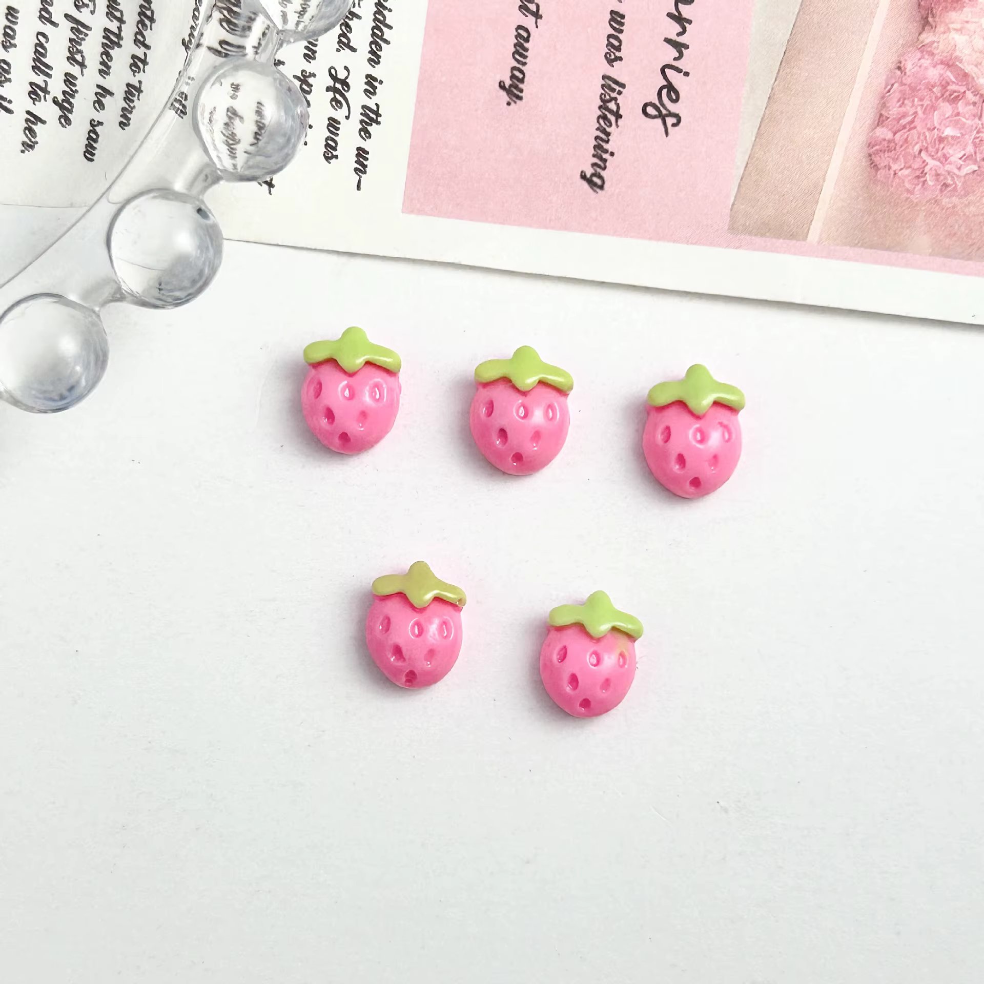 Breloques pour ongles en résine de fraise, 10 pièces, multicolores, accessoires de Nail Art, bricola