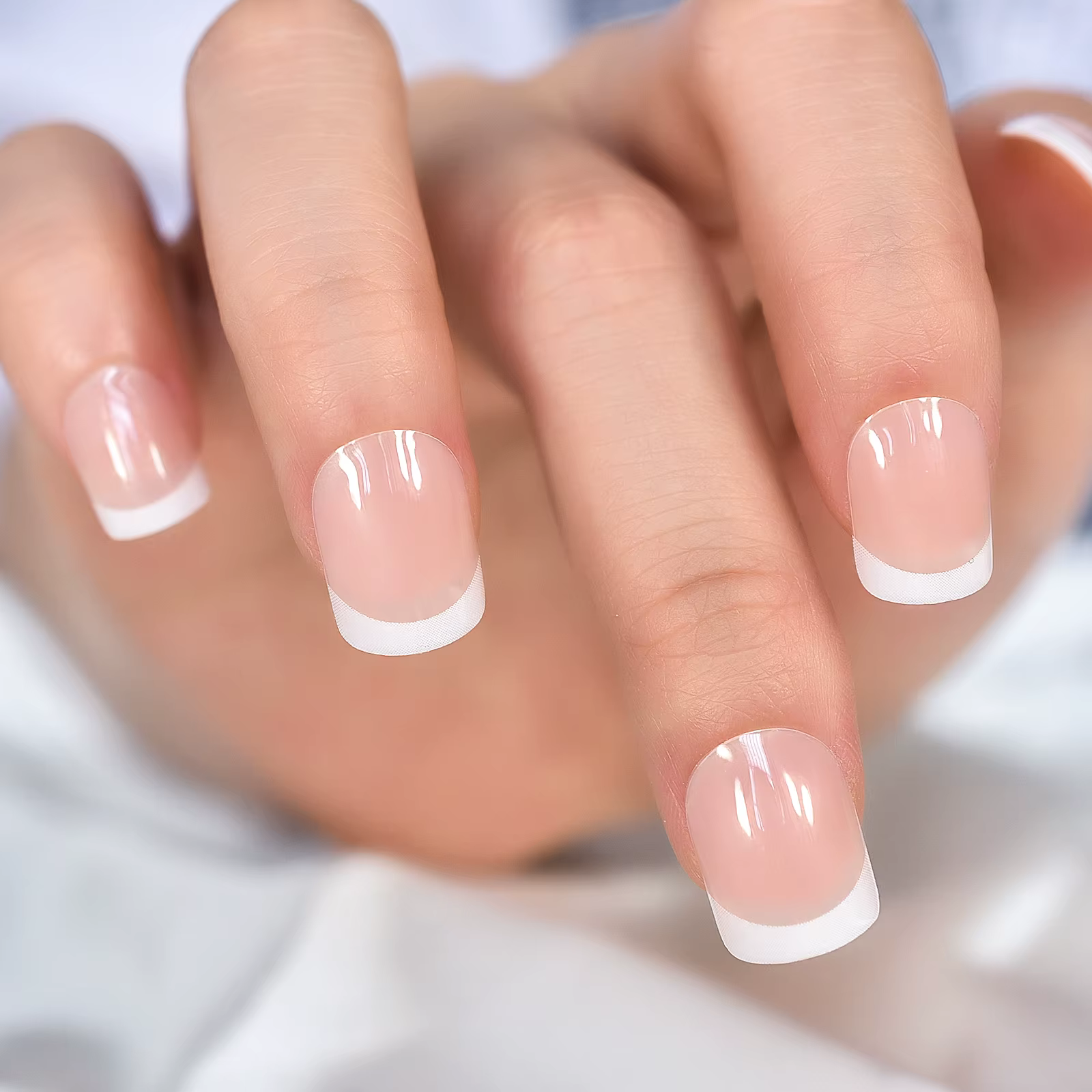 Faux ongles français courts d'été, couleur chair, blanc, Gel à pression, Ultra facile à porter, pour