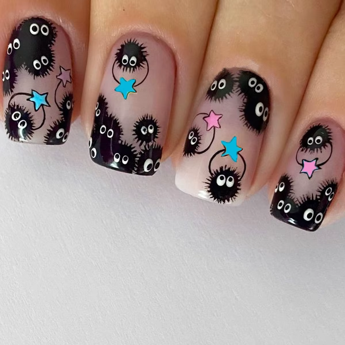 24 pièces carré couverture courte presse sur ongles Halloween drôle faux ongles mignon Briquette réu