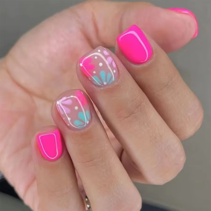 Faux ongles courts à pression en amande, 24 pièces, pointe française florale rose, brillants et élég