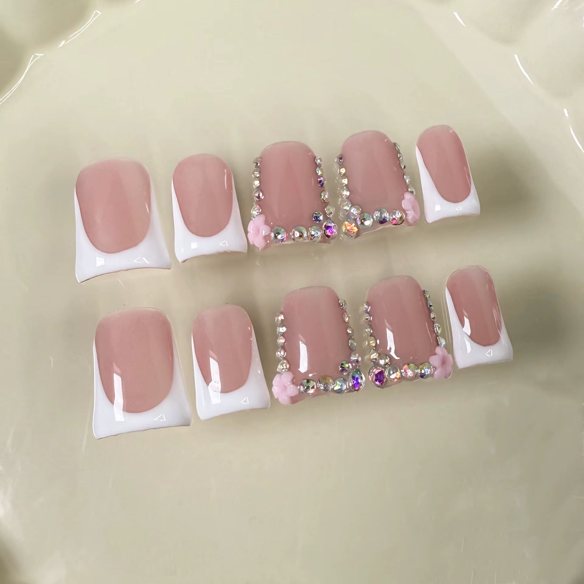 10 pièces court bec de canard fait à la main faux ongles Art Simple noir français faux ongles avec d