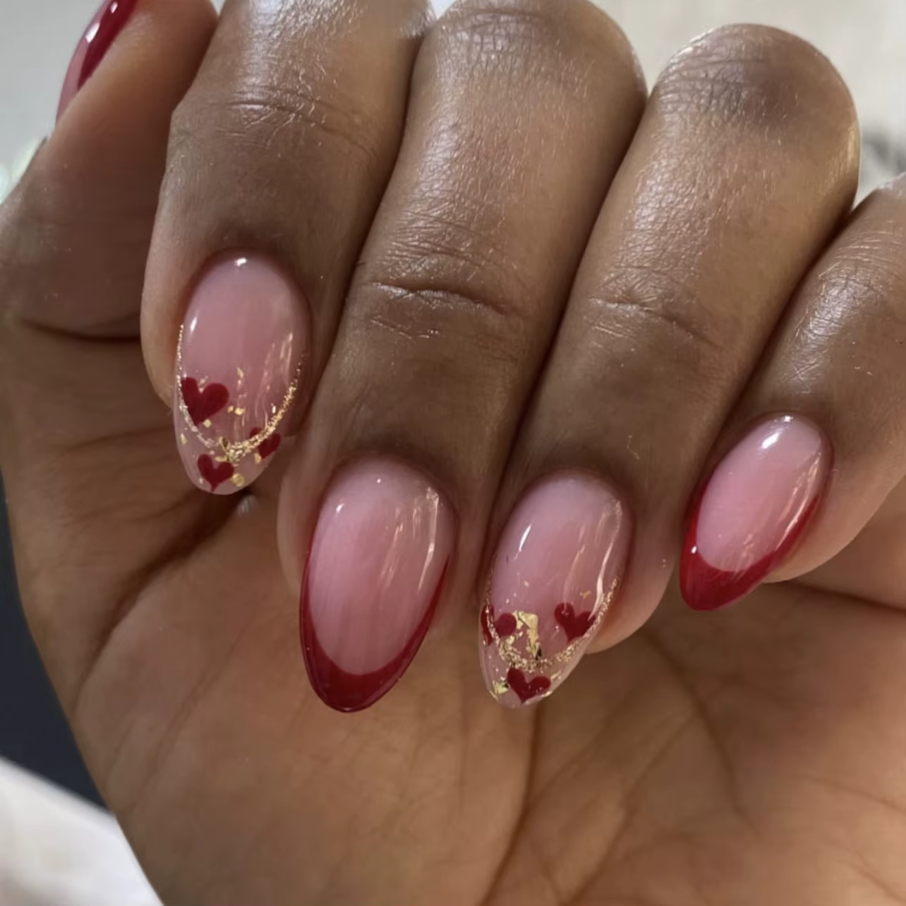 24 pièces rouge français court presse sur ongles doux Cool amande faux ongles nœud papillon perle am