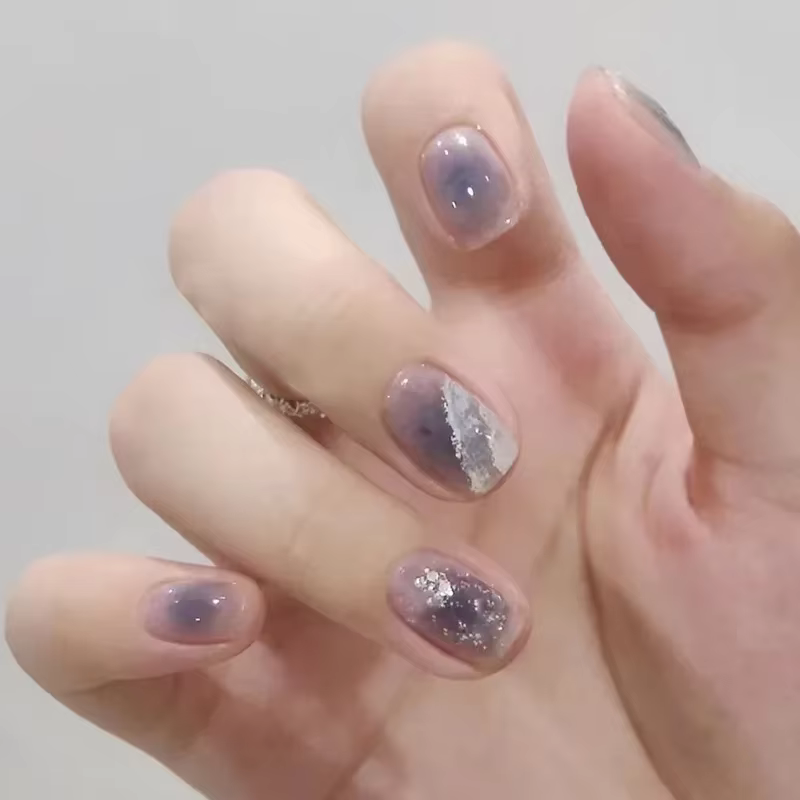 Faux ongles de cercueil courts et ronds réutilisables à couverture complète avec colle, joli Kawaii 