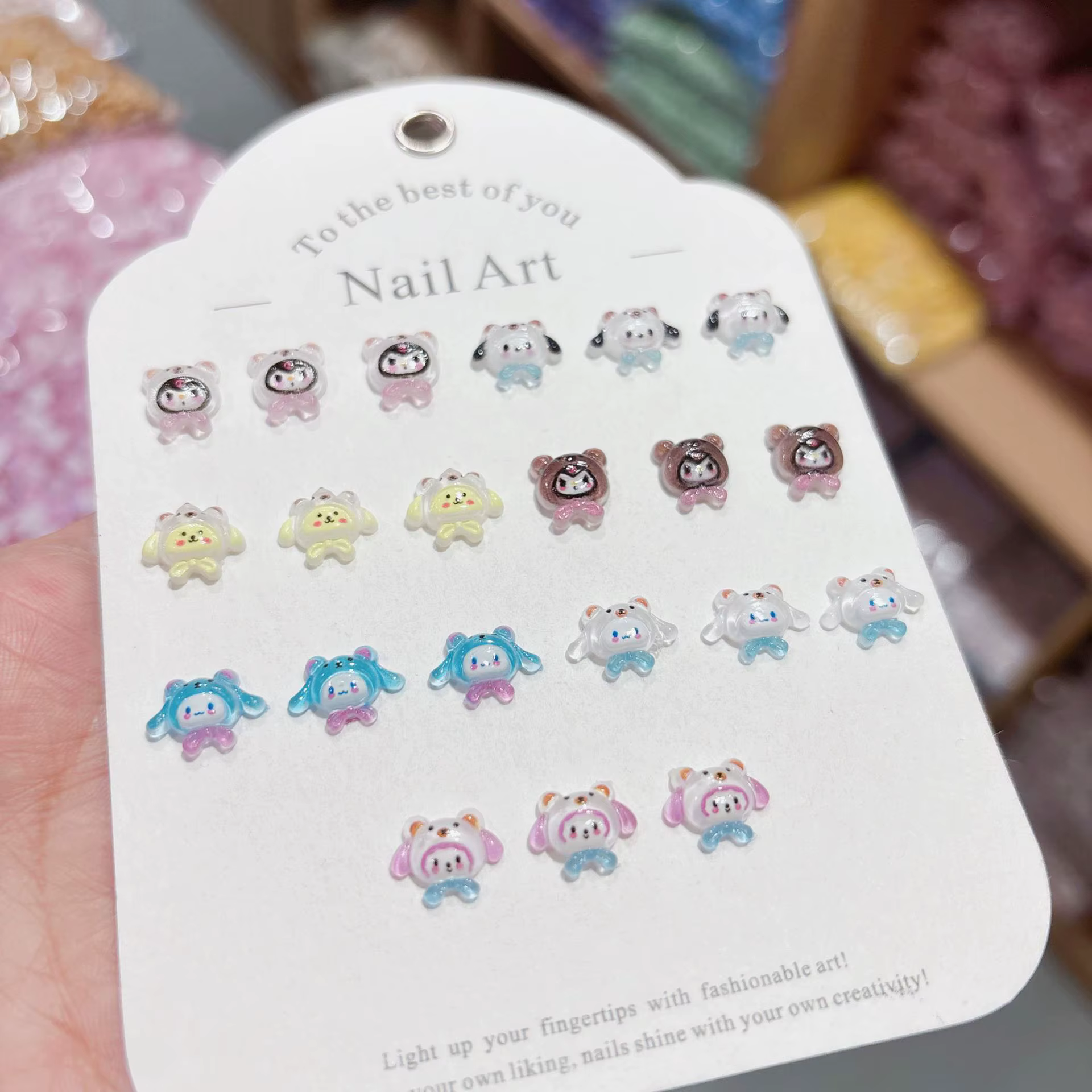100 pièces de breloques pour ongles de chapeau mignon-ornements en résine 3D cannelle et Kuromi pour