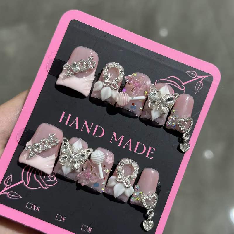 Nouveaux faux ongles courts à presser, motif bec de canard, papillon 3D, fleur, rose, French manucur