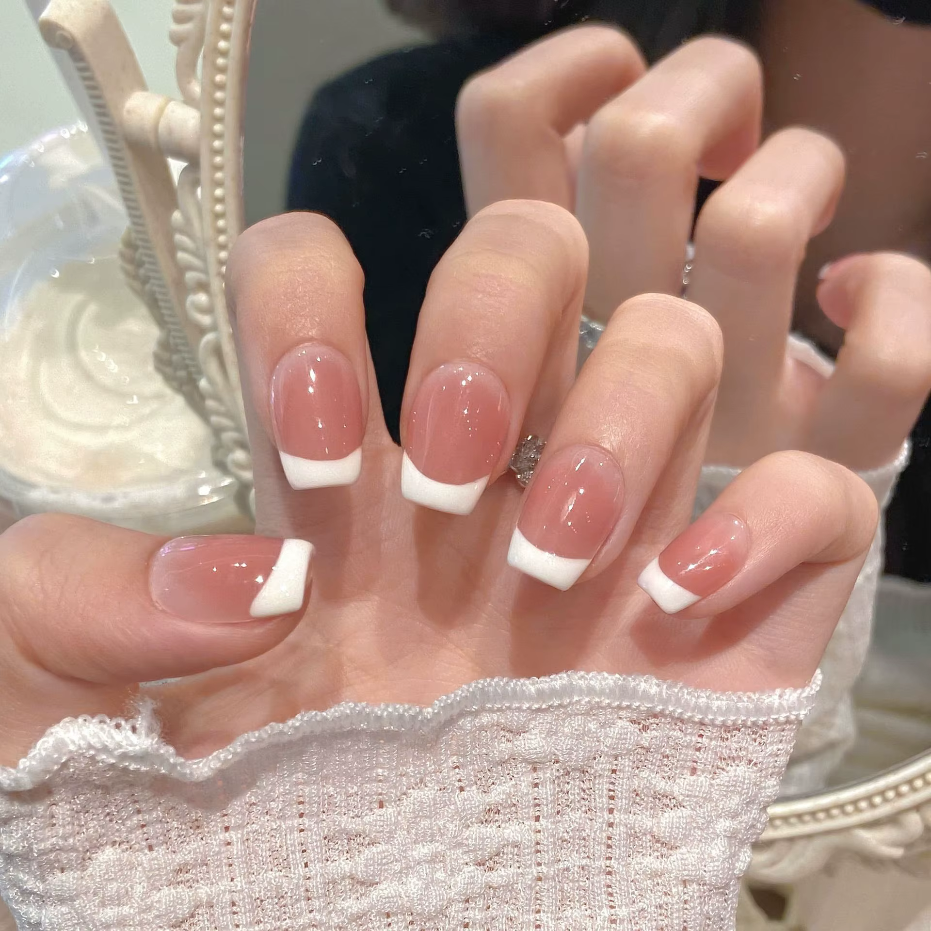 Faux ongles français courts faits à la main, pointes simples, couleur chair, rose, pour femmes et fi