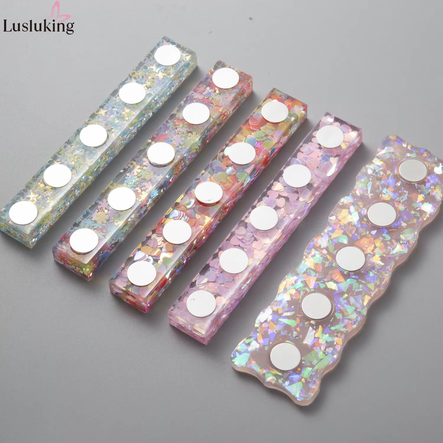 Support magnétique pour ongles en acrylique, motif cœur rose irisé, pour présentation et entraînemen