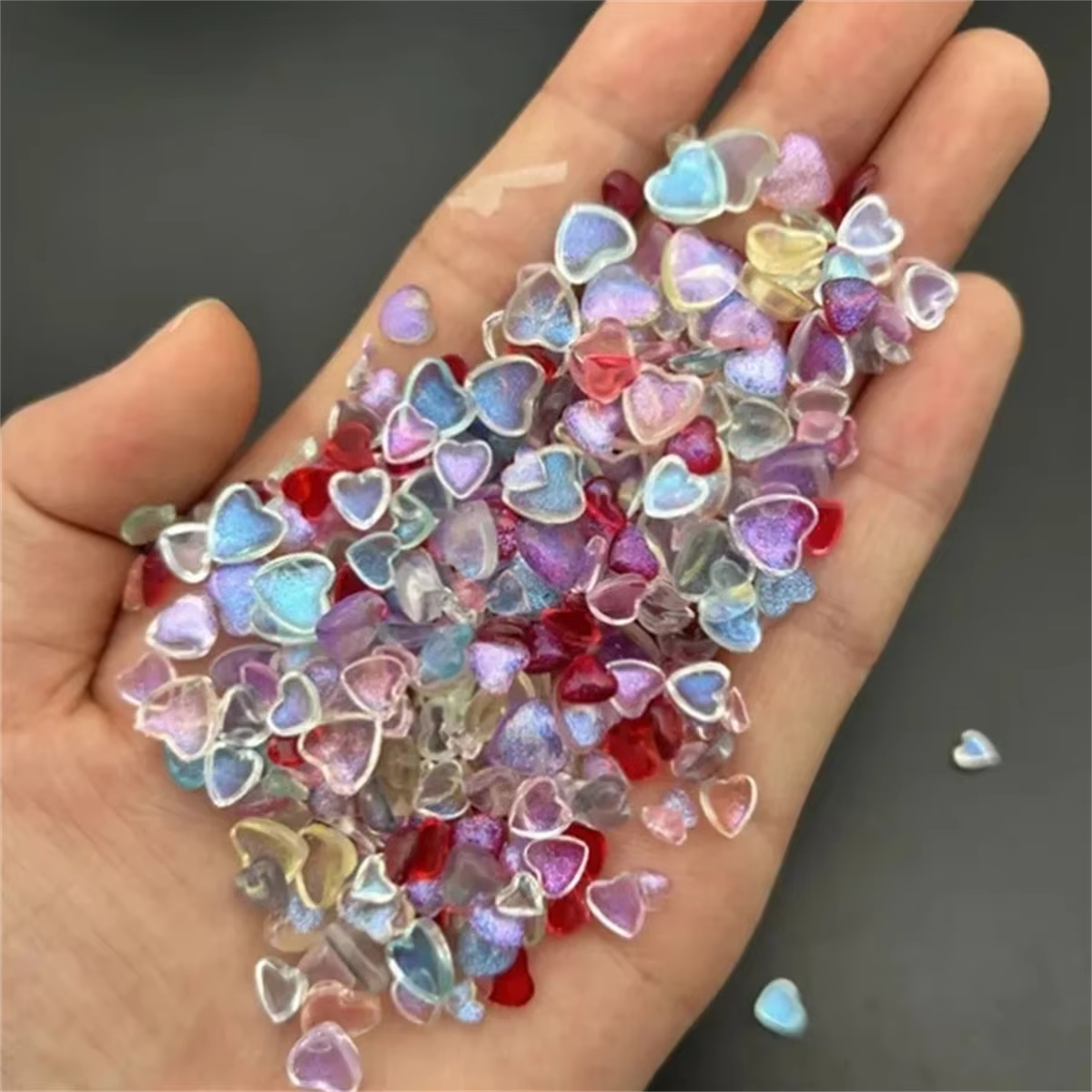 Breloques japonaises en forme de cœur pour nail art, 50 pièces, accessoires en résine, dessin animé,