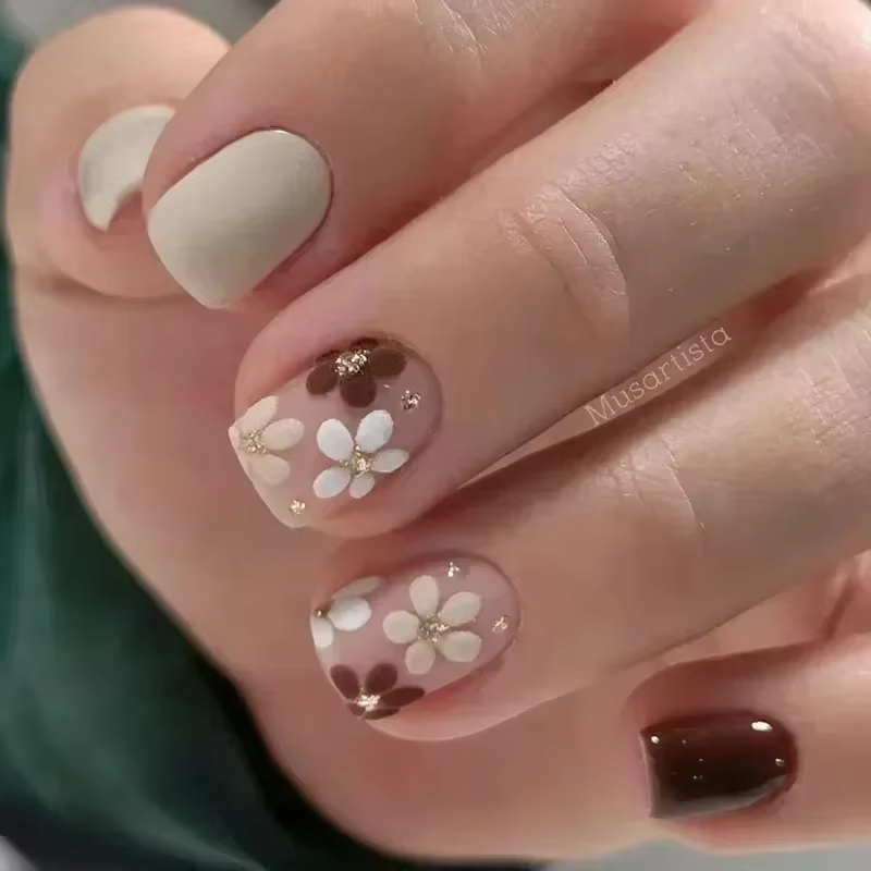 Faux ongles carrés courts en forme de fleur ambre, avec colle, dessins d'automne portables, à pressi