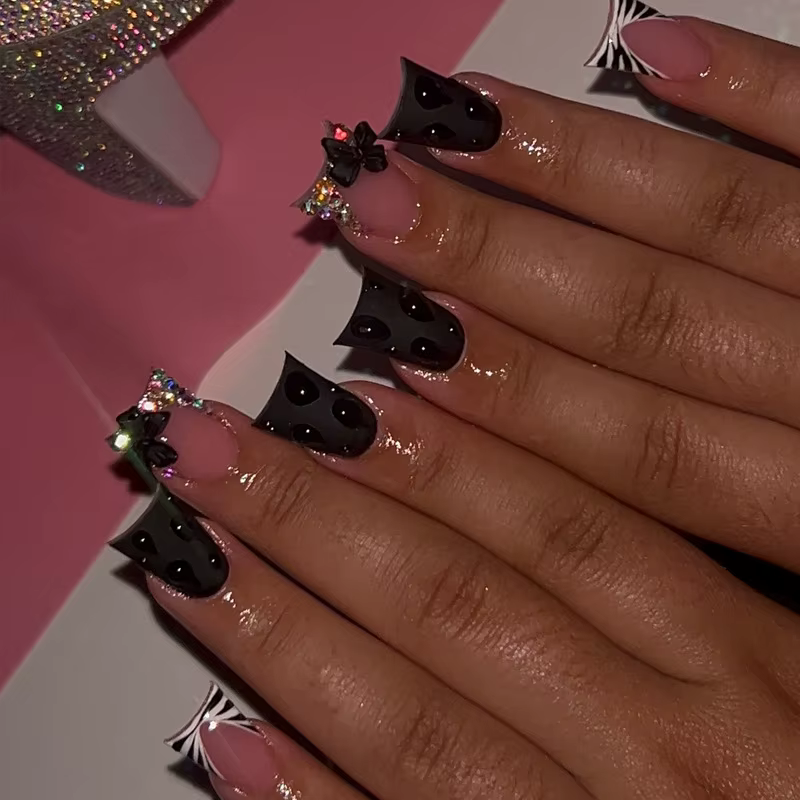 24 pièces Ins Spice Girl presse sur les ongles scintillant diamant arc décor y2k faux ongles portabl