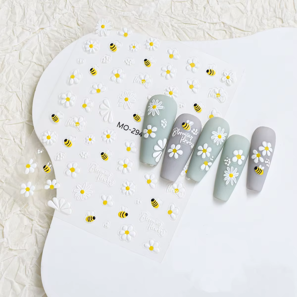 Autocollants pour ongles marguerite abeille