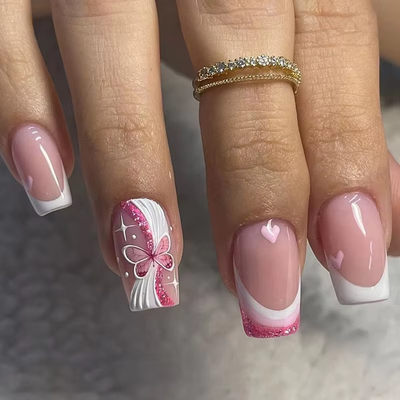 Faux ongles français courts