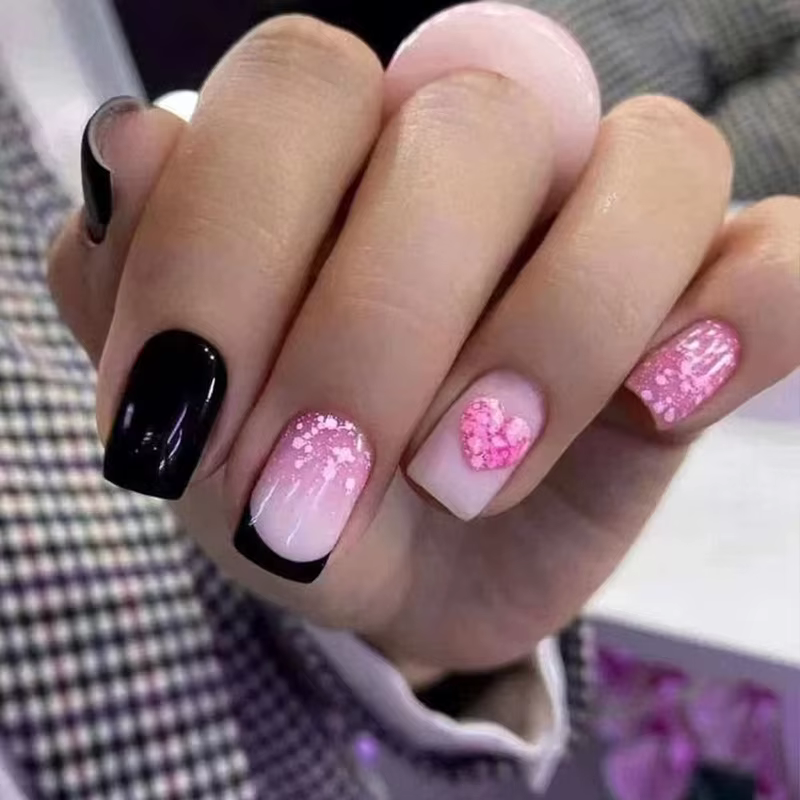 Faux ongles français courts