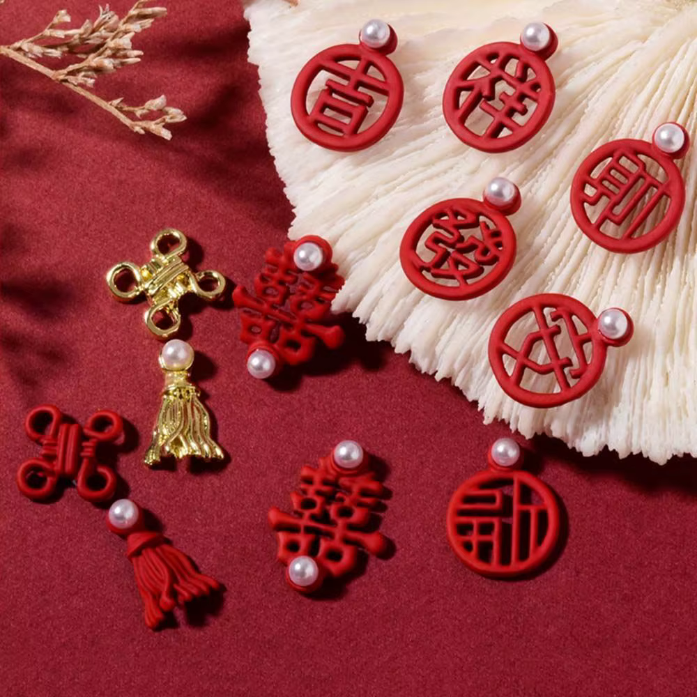 Outil de manucure rouge, nœud chinois, Fortune de bon augure, bijoux en alliage pour Nail Art, décoration d'ongles à faire soi-même, nouvel an, ornements de perles